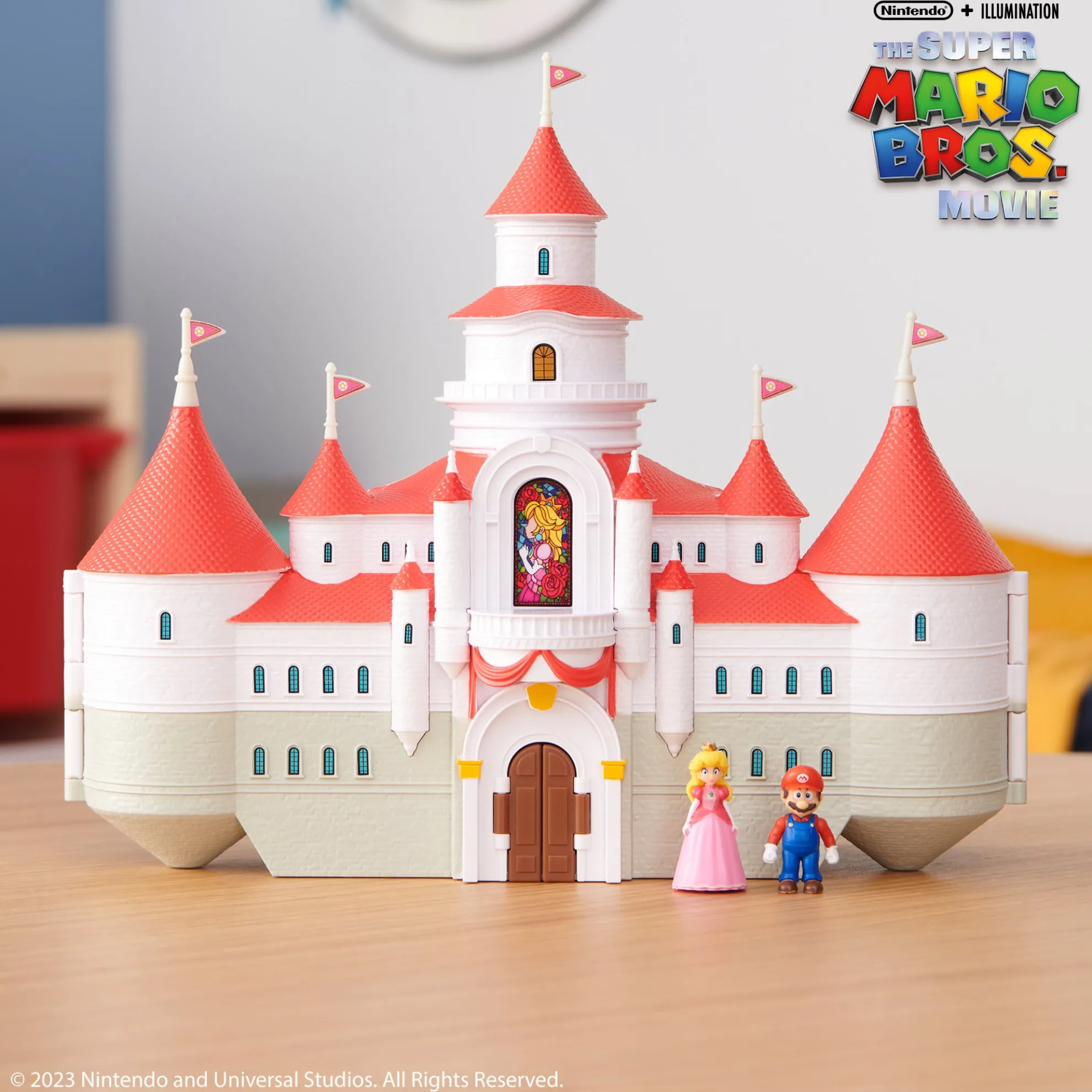Mushroom Kingdom Castle Playset With Mini 1.25-Inch Mario And Princess Peach Figures