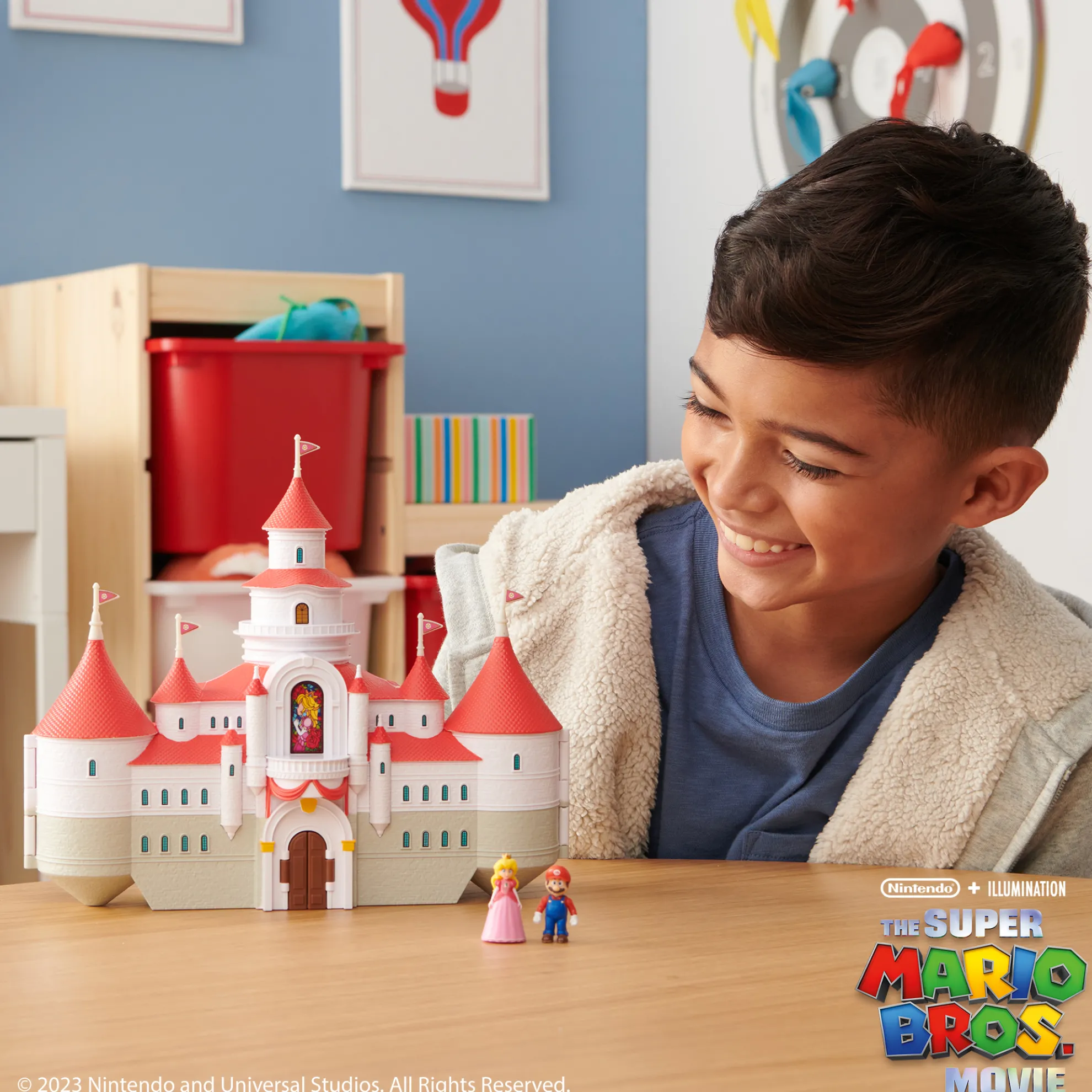 Mushroom Kingdom Castle Playset With Mini 1.25-Inch Mario And Princess Peach Figures